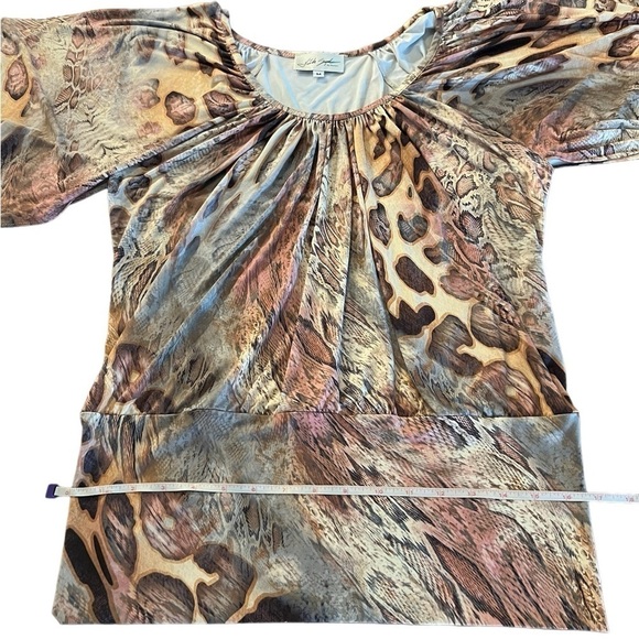 LINDA SEGAL WOMENS GORGEOUS ABSTRACT SHORT DRAPED SLEEVES TOP SIZE MEDIUM - Picture 8 of 12